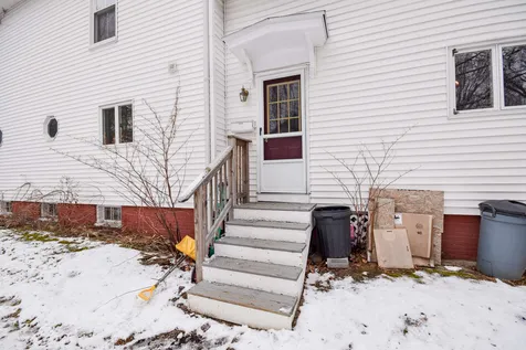 25 Highland Street Dover NH 03820