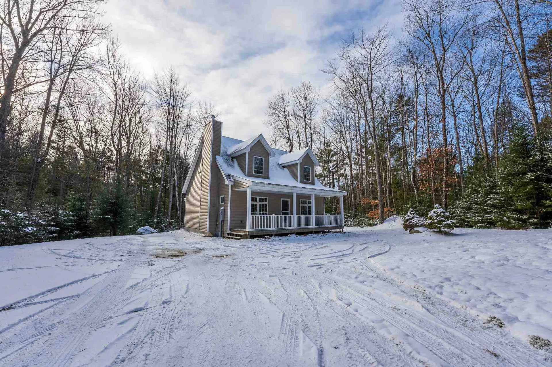 86 Amory Leland Drive Thornton NH 03285