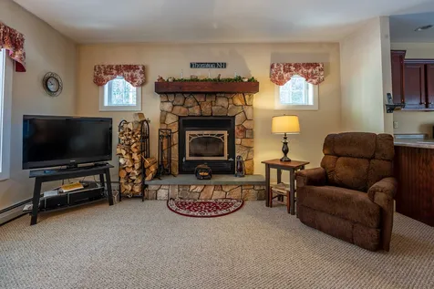 86 Amory Leland Drive Thornton NH 03285