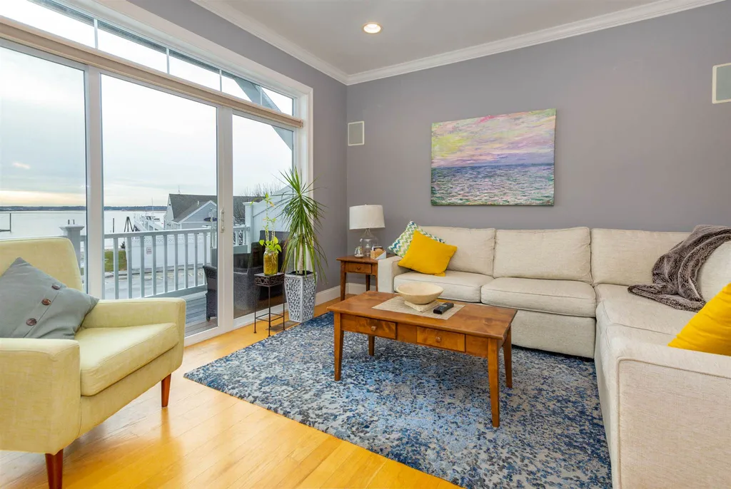 24 Harbor Road Hampton NH 03842