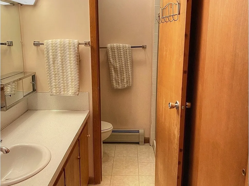 310 Shore Road Burlington VT 05408