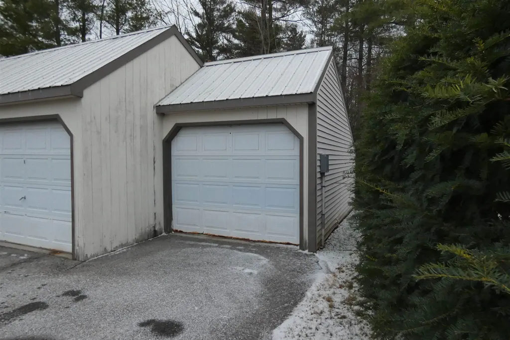 33 Evergreen Lane Middlebury VT 05753