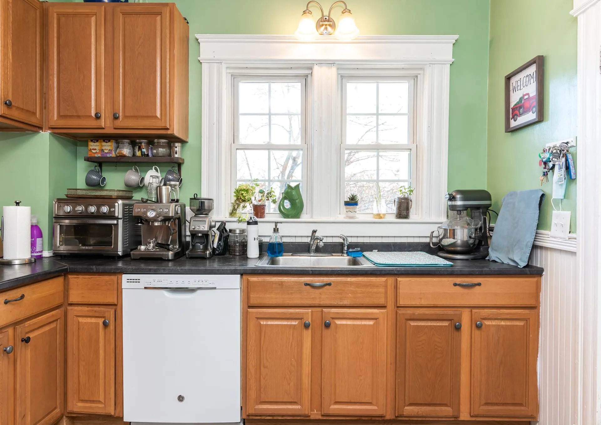 126 A&b Kinsley Street Nashua NH 03060