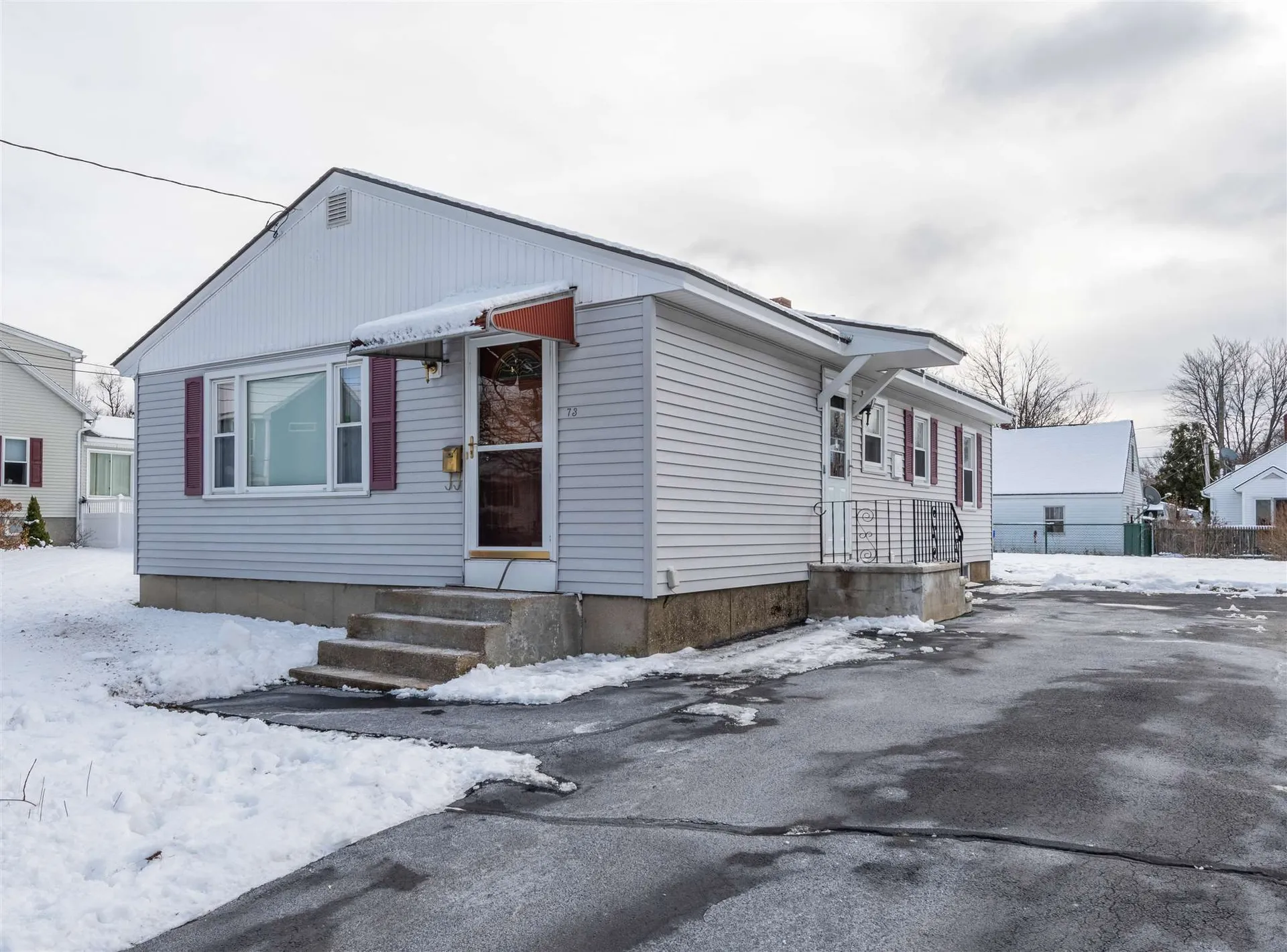 73 Randall Street Manchester NH 03103