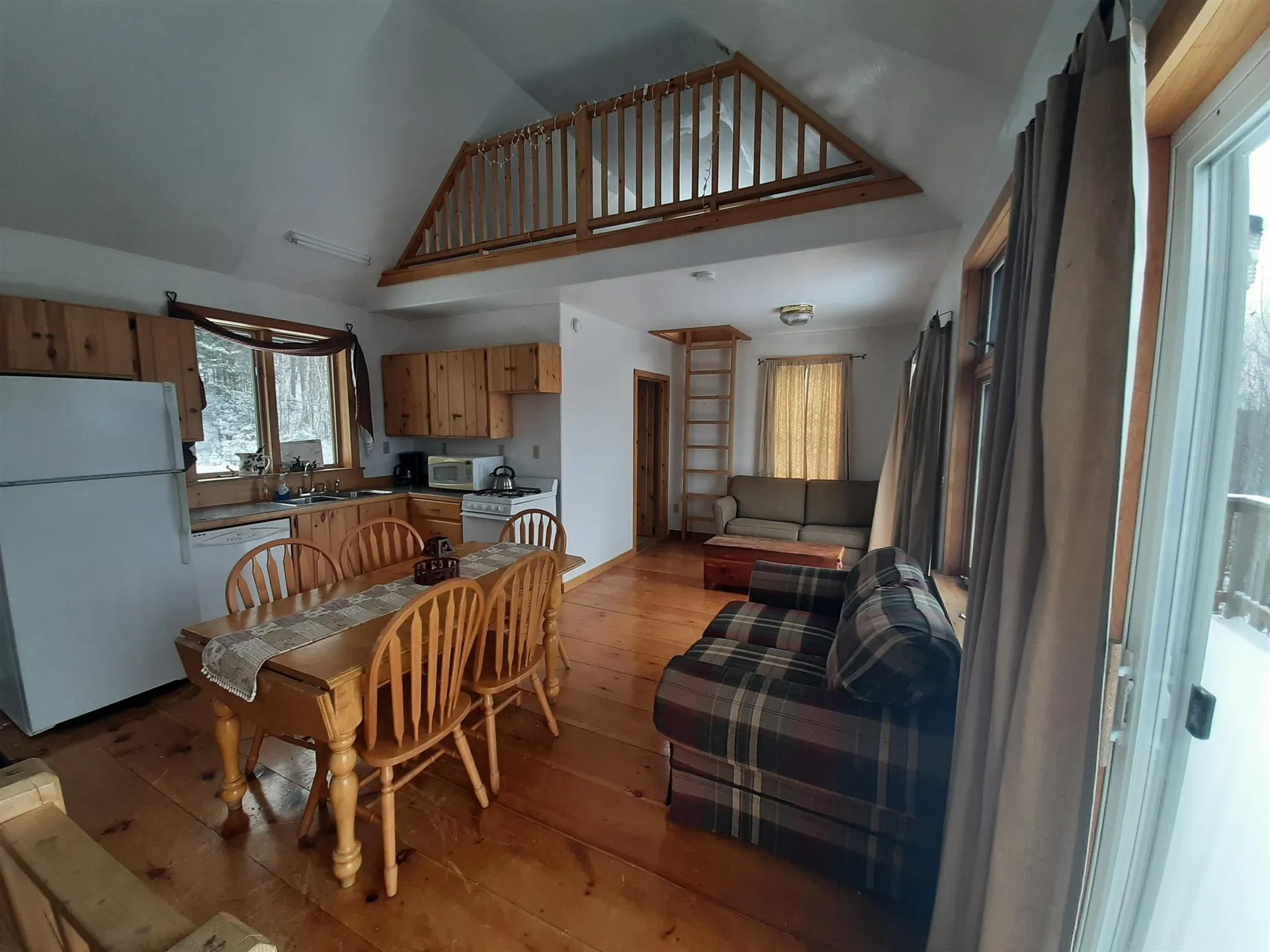 135 Back Farm Road Clarksville NH 03592