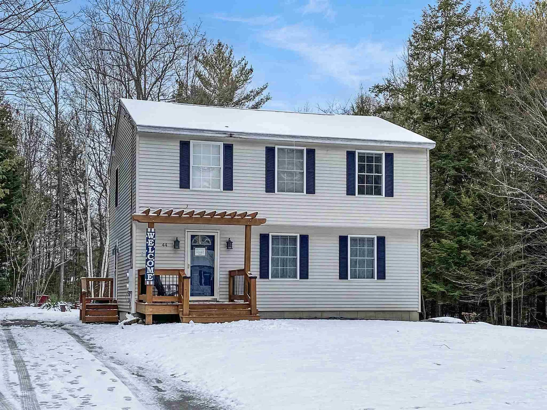 44 Jefferson Drive Hillsborough NH 03244