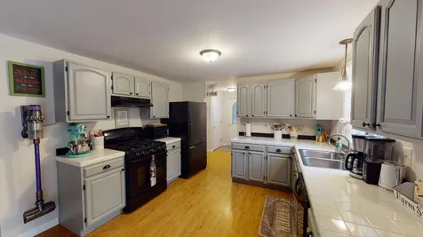44 Jefferson Drive Hillsborough NH 03244
