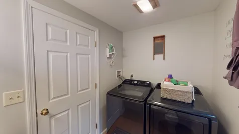 44 Jefferson Drive Hillsborough NH 03244
