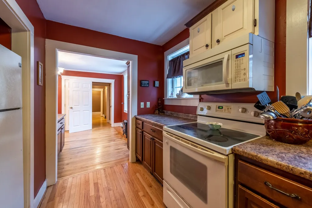 482 Sunapee Street Newport NH 03773