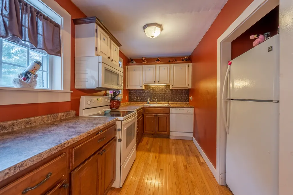 482 Sunapee Street Newport NH 03773