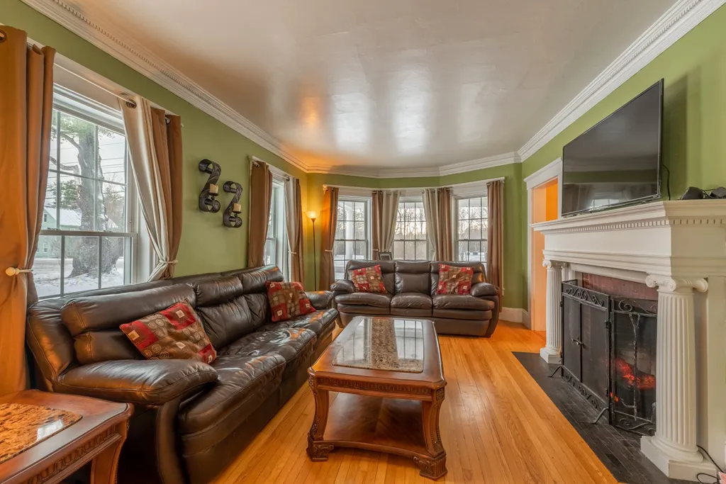 482 Sunapee Street Newport NH 03773