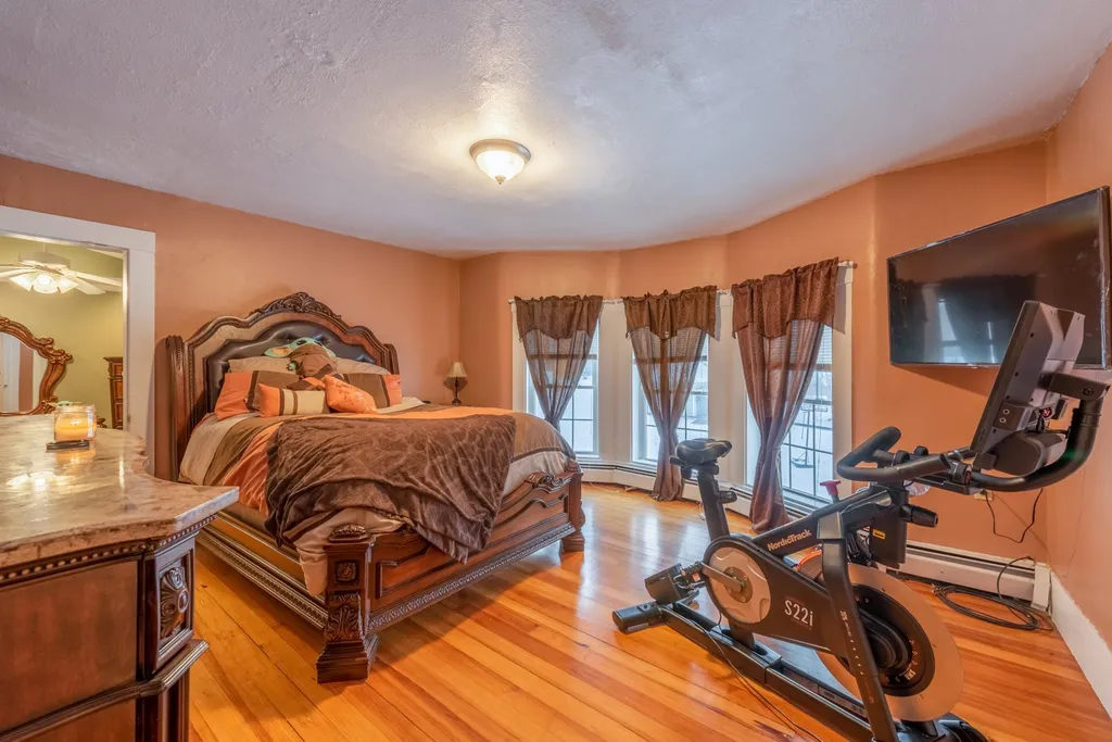 482 Sunapee Street Newport NH 03773