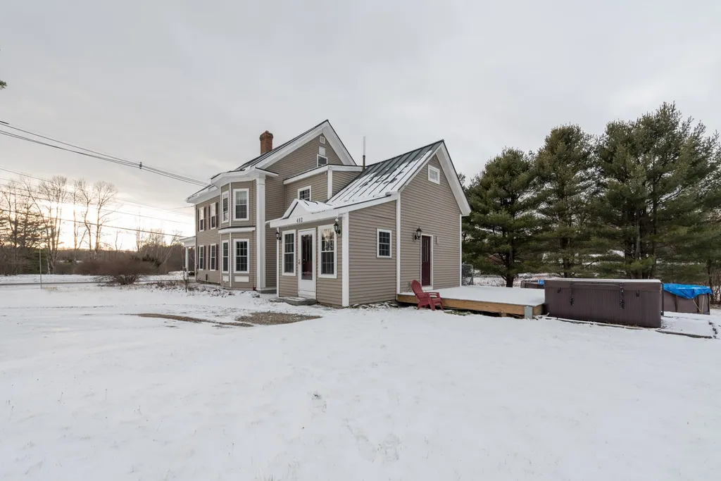 482 Sunapee Street Newport NH 03773