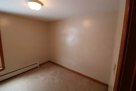 8 Grove Street Jaffrey NH 03452