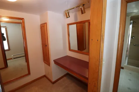 8 Grove Street Jaffrey NH 03452