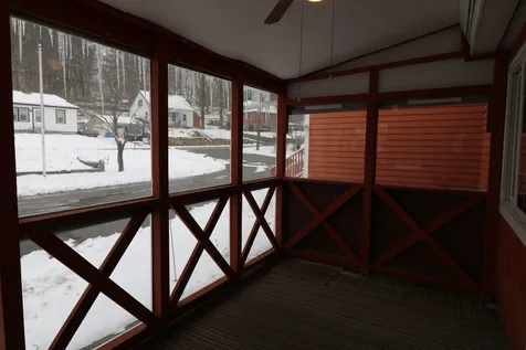 8 Grove Street Jaffrey NH 03452