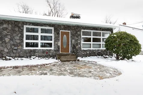 1143 Bridge Street Manchester NH 03104