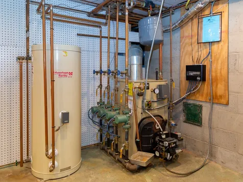 1143 Bridge Street Manchester NH 03104