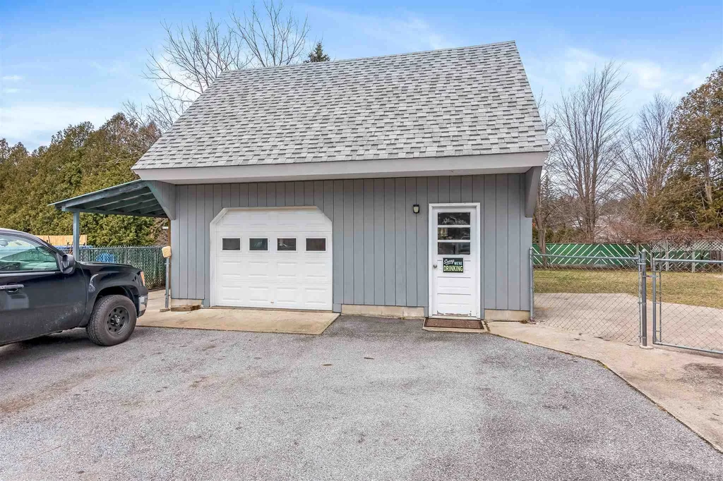 1 South Street Lane Essex VT 05452