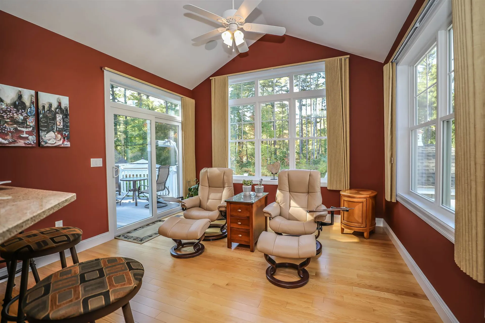 33 Legacy Drive Nashua NH 03062