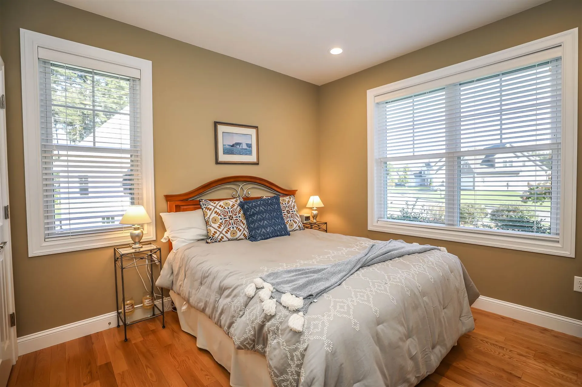 33 Legacy Drive Nashua NH 03062