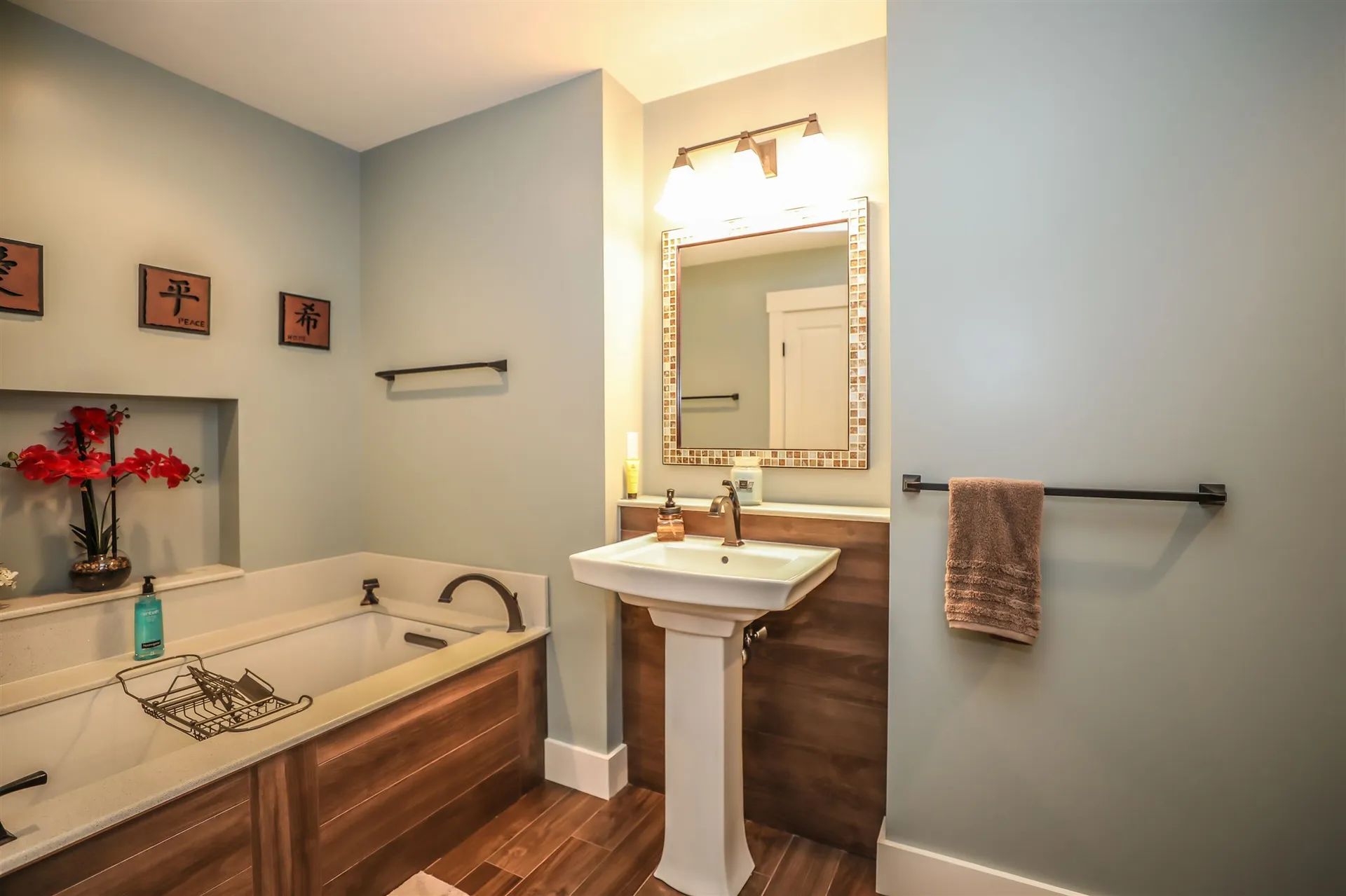 33 Legacy Drive Nashua NH 03062