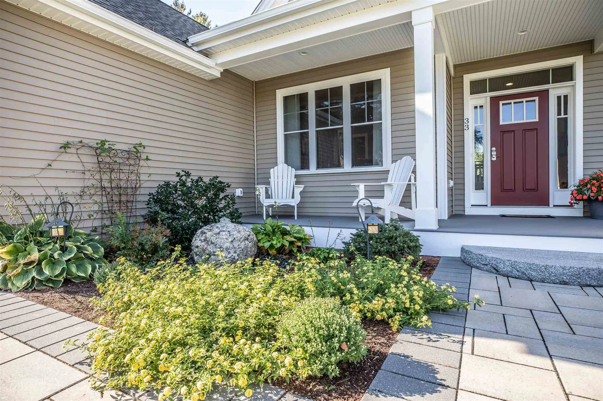 33 Legacy Drive Nashua NH 03062