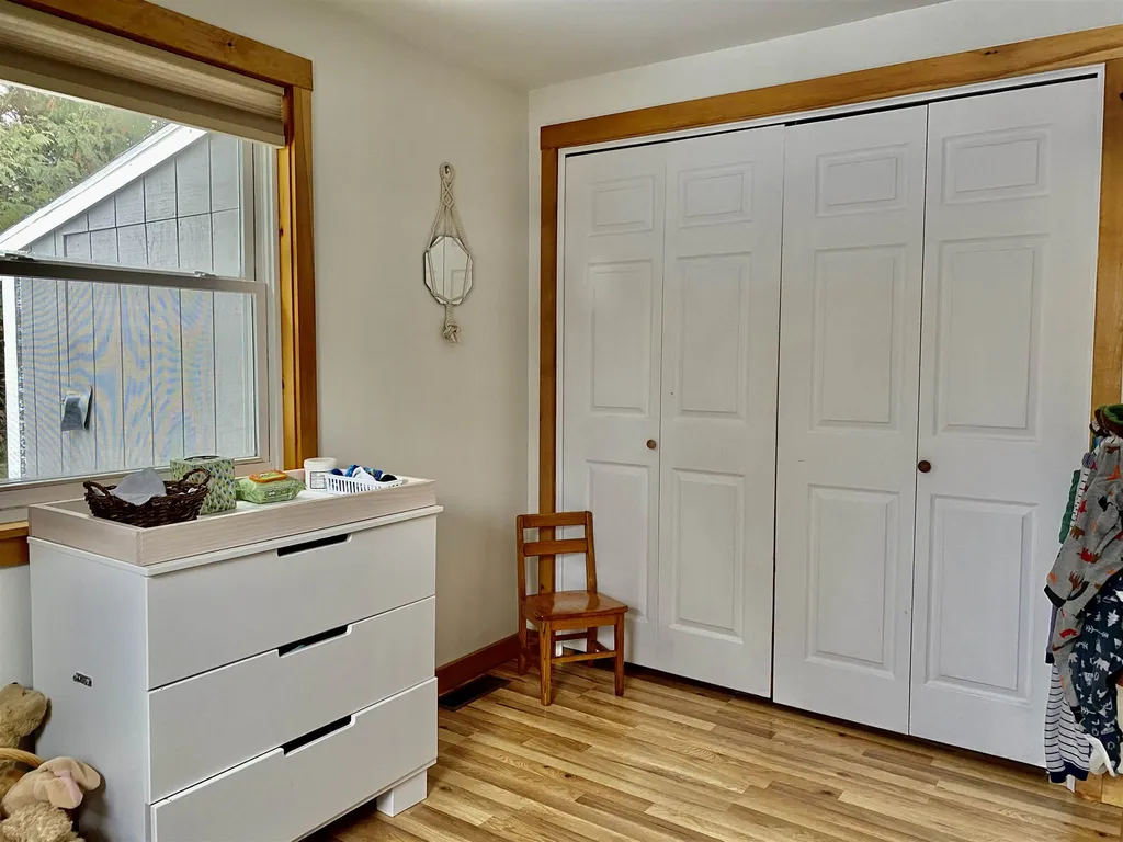25 Oak Street Newport NH 03773