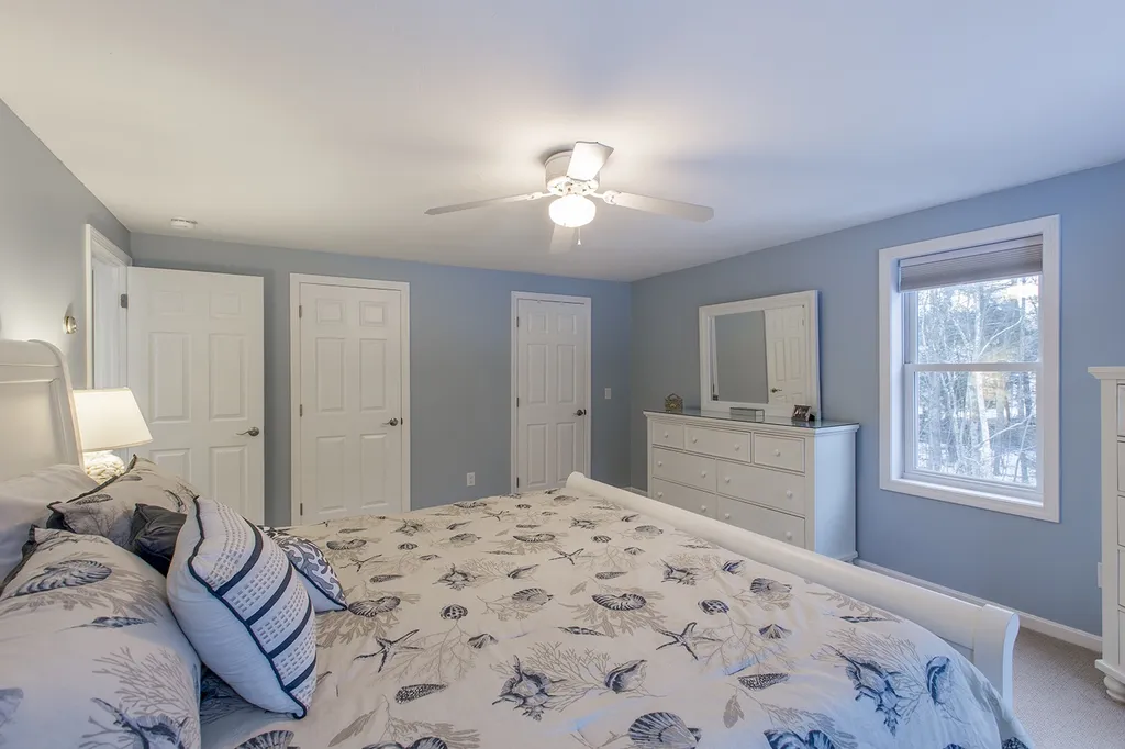 45 Harvey Lane Epping NH 03042