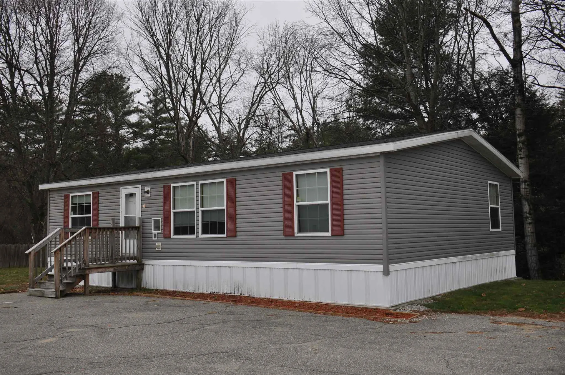 3 Brookside Terrace Allenstown NH 03275