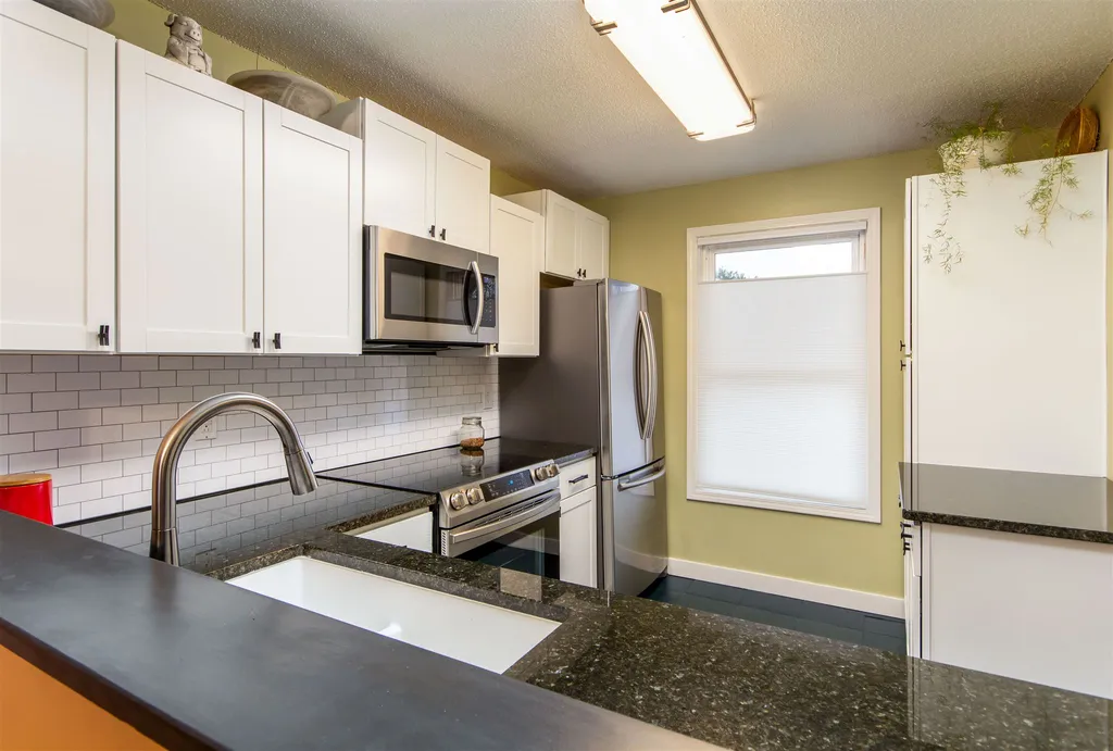 111 Ledgewood Circle Burlington VT 05401