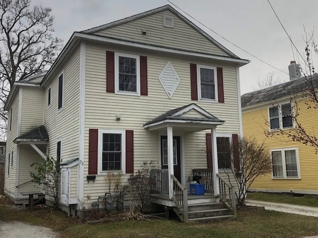 32 Hyde Street Burlington VT 05401