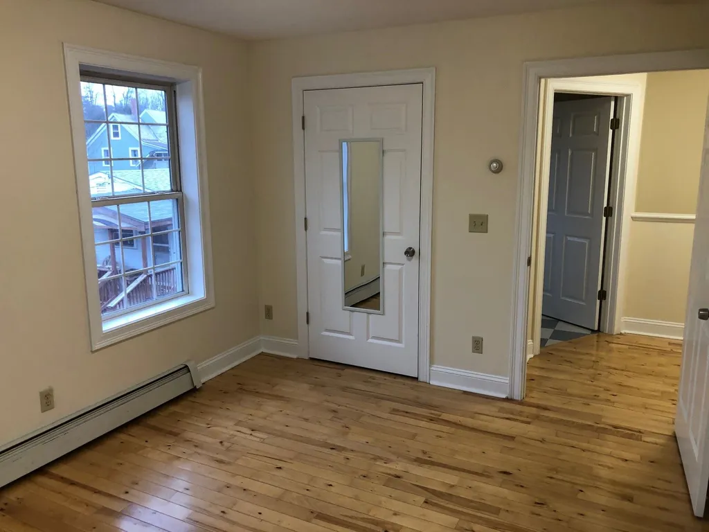 32 Hyde Street Burlington VT 05401
