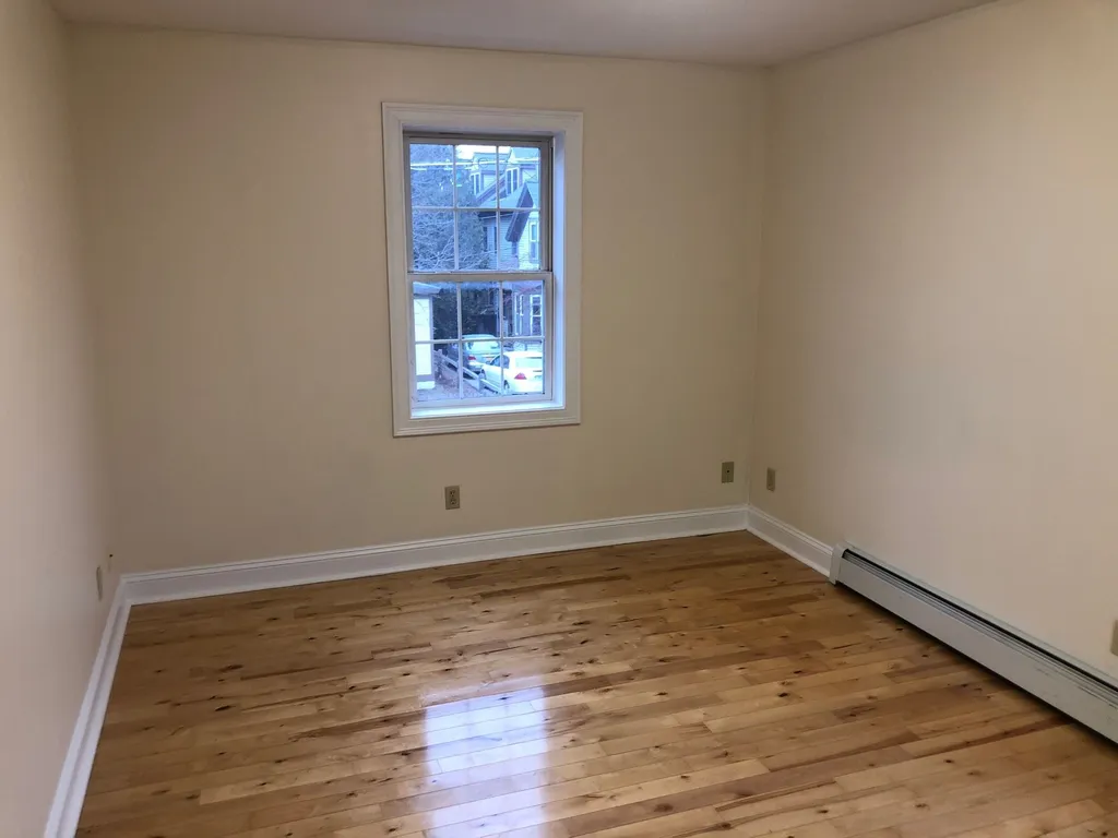 32 Hyde Street Burlington VT 05401