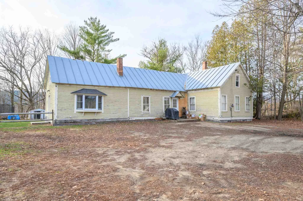 106 Plains Road Monroe NH 03771