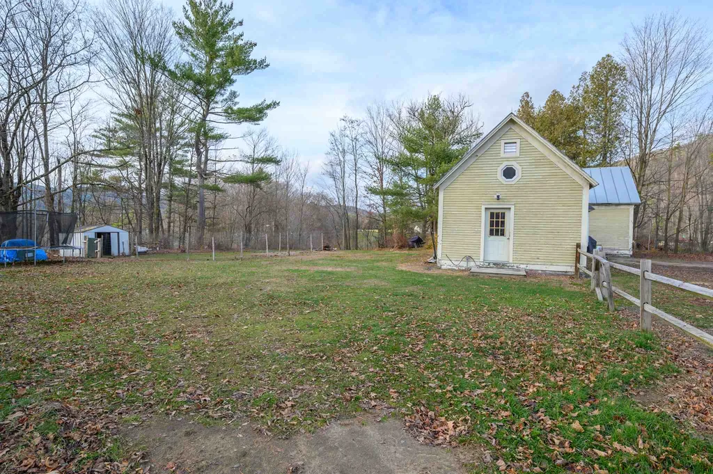106 Plains Road Monroe NH 03771