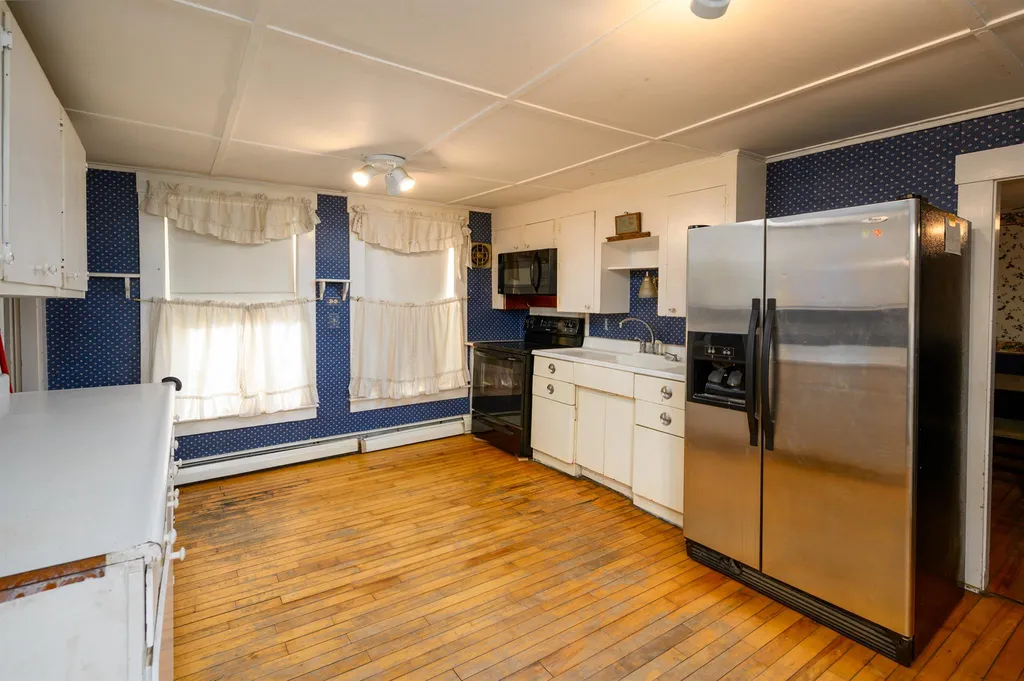 106 Plains Road Monroe NH 03771
