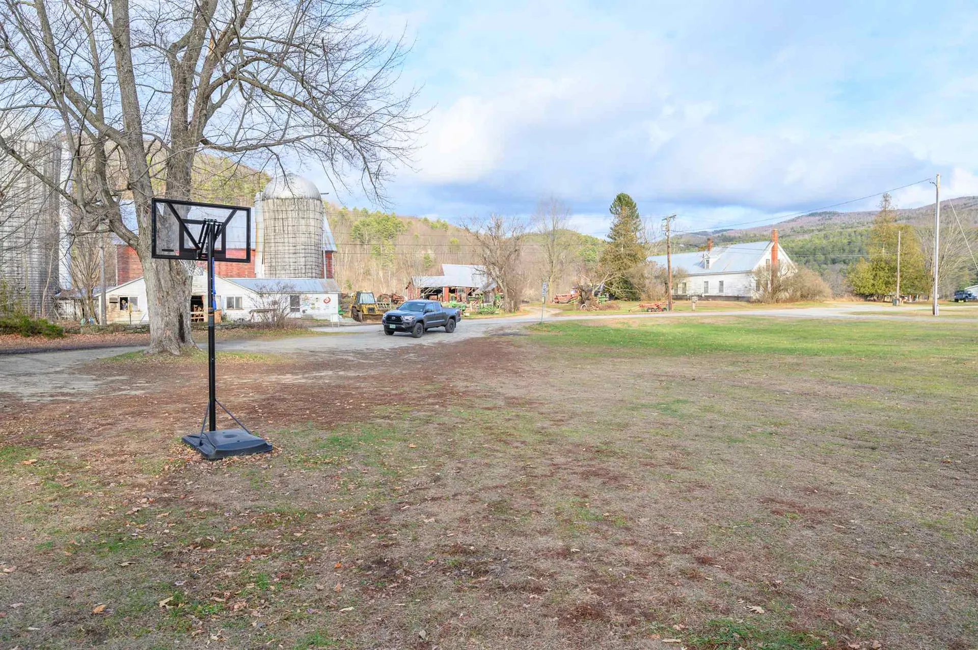 106 Plains Road Monroe NH 03771