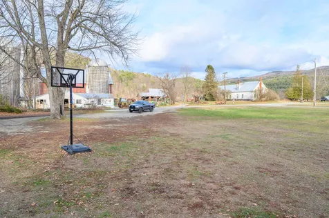 106 Plains Road Monroe NH 03771