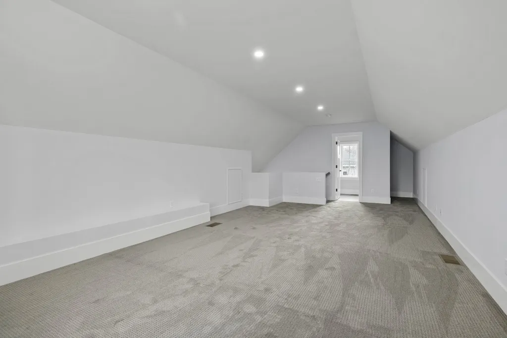 71 Madison Street Portsmouth NH 03801