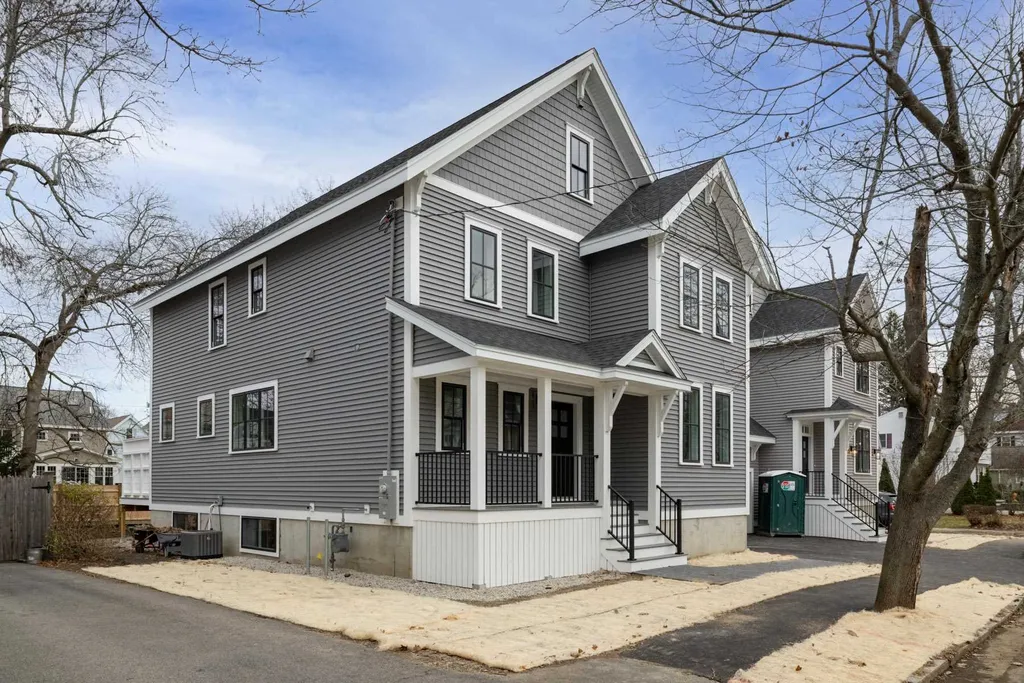 71 Madison Street Portsmouth NH 03801