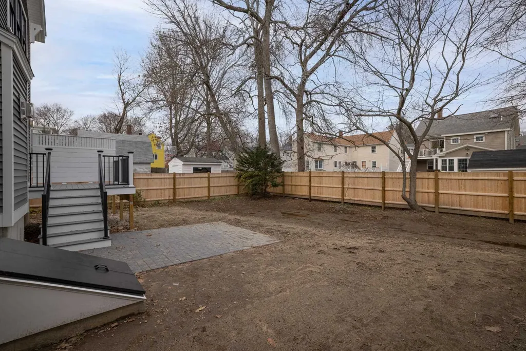 71 Madison Street Portsmouth NH 03801