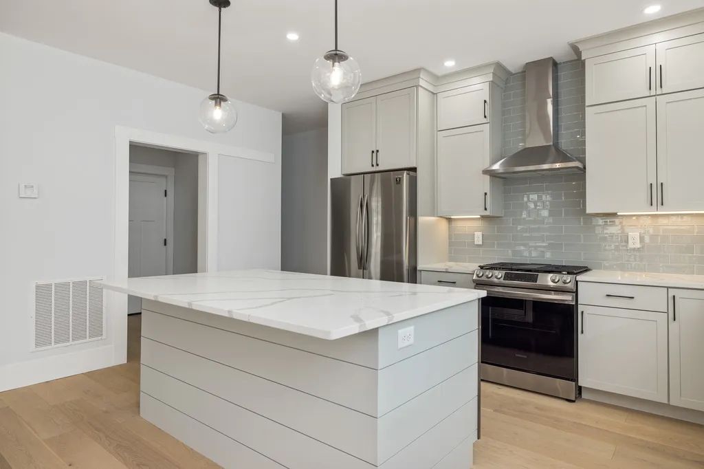 71 Madison Street Portsmouth NH 03801