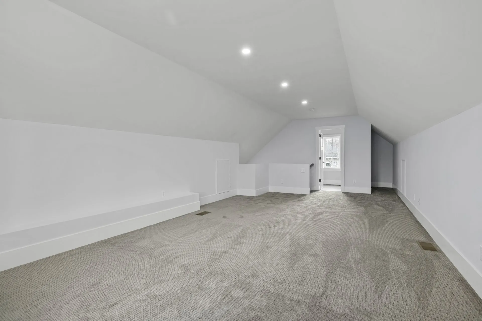 71 Madison Street Portsmouth NH 03801