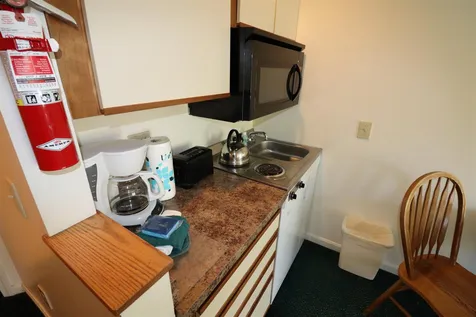 160 Deer Park Drive Woodstock NH 03262