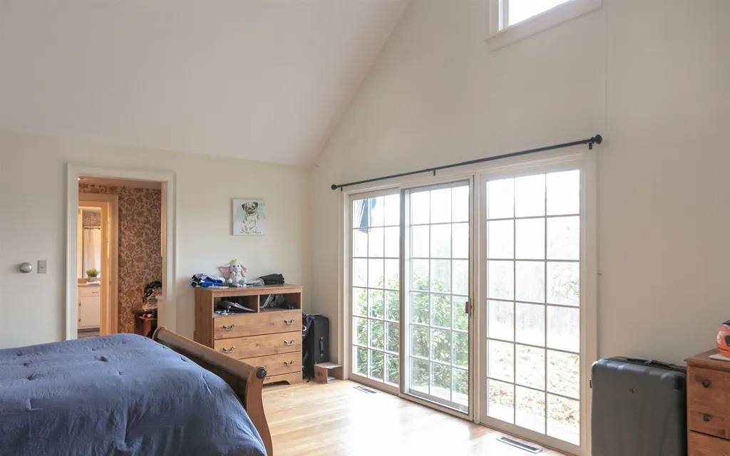 10 Macri Lane Walpole NH 03608