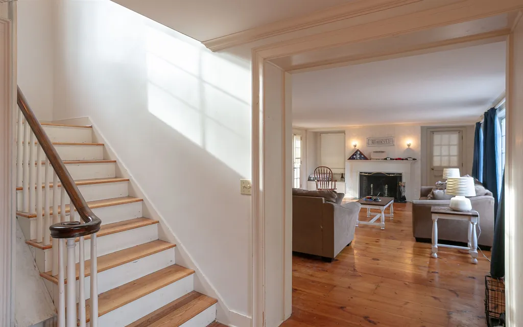 10 Macri Lane Walpole NH 03608