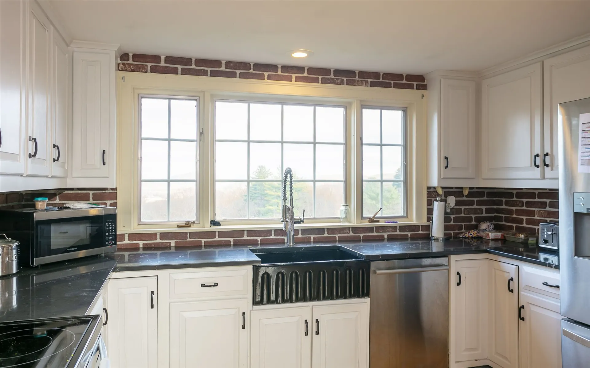 10 Macri Lane Walpole NH 03608