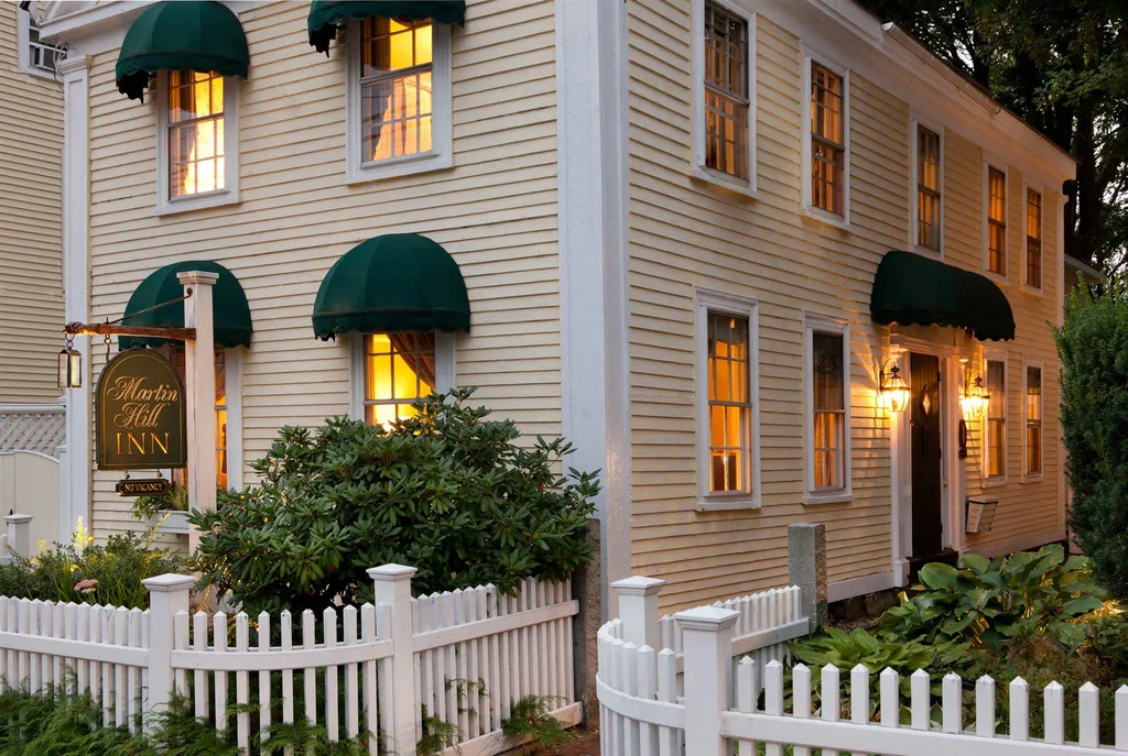 404 Islington Street Portsmouth NH 03801