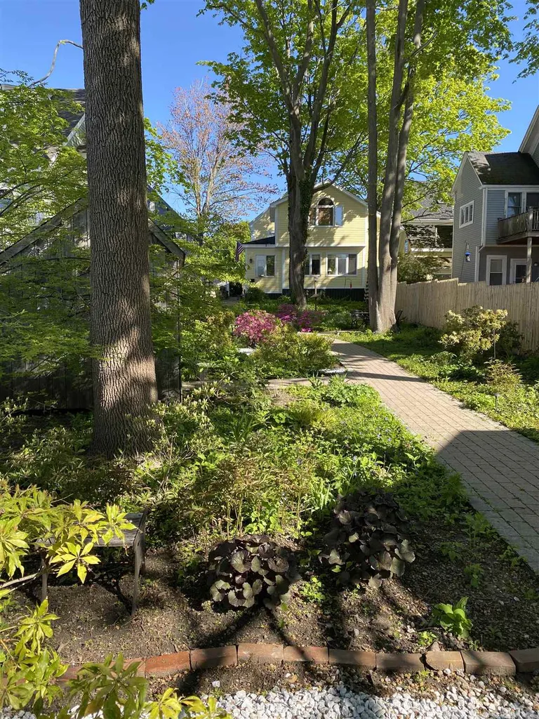 404 Islington Street Portsmouth NH 03801